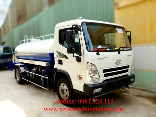 Xe téc nước rửa đường Hyundai 7 khối EX8